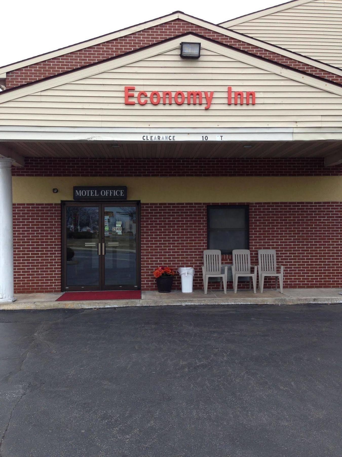 Budget Host Motel 2*